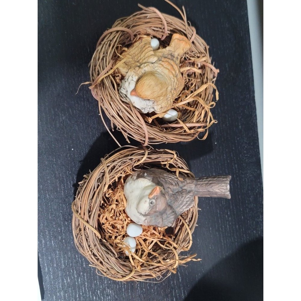 2 Vtg Artefice OTTANTA? Birds w/nest & eggs Figurines Italian Handpainted READ